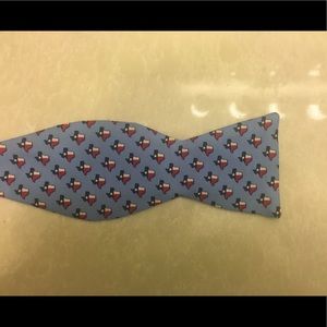 Vineyard Vines Texas Bow tie
